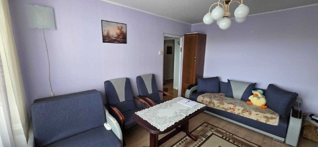 Wynajmę mieszkanie 2-pokoje, 5-piętro z windą i domofonem na korytarzu