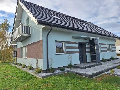 Dom rodzinny Dąbrowa/Sokolniki