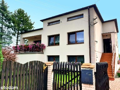 Wygodny dom z dużym terenem w Kampinosie