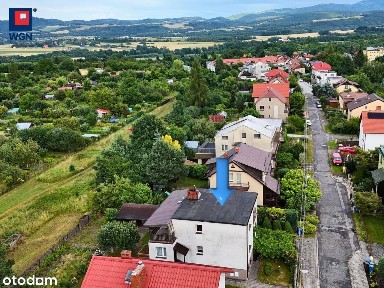 Dom wolnostojący w cichej okolicy w Bystrzycy Kłodzkiej na sprzedaż.