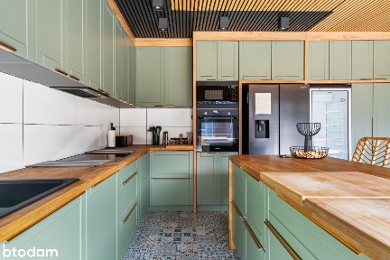 Nowa cena/Gotowy biznes! Pensjonat z domkami i kortem-2,7 ha