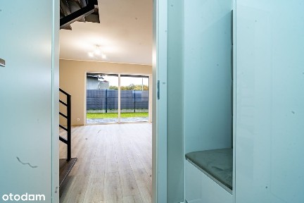 Mieszkanie na sprzedaż -100m kw / 2 miejsca parkingowe