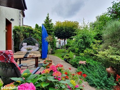 Dom z Ogrodem - 180m2 - Możliwość przekształcenia na 4 mieszkania!