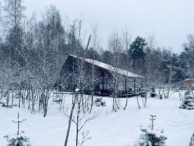 Dom letniskowy lub całoroczny