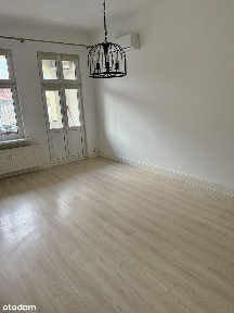 Przestronne 4-pokojowe mieszkanie z balkonem