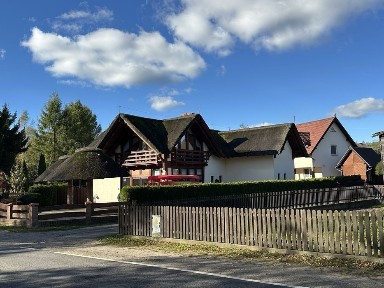 Swornegacie nad jeziorem Dom mieszkalny Pokoje na wynajem Gastronomia