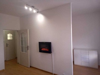 Mieszkanie w bloku 2 pokoje 32m2 wysoki parter