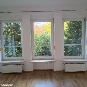 dom wolnostojący z dużą działką