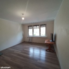 NOWA OFERTA! Wyjątkowa kawalerka#I piętro#niski budynek#piwnica