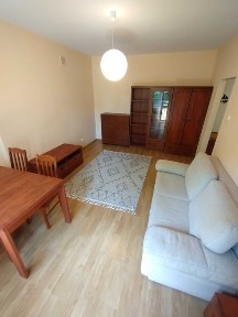 Kawalerka, Wołoska | Oddzielna kuchnia | Balkon | Bezpośrednio!