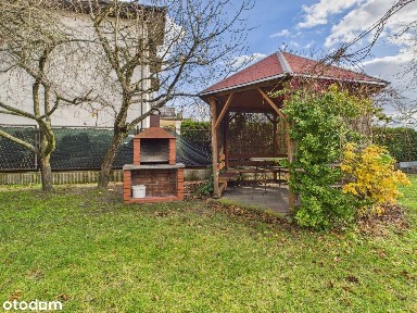 Dom w Ogrodzieńcu blisko natury i wygody!
