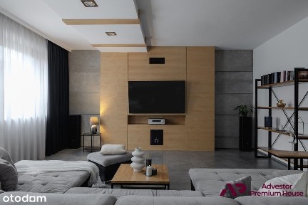 Przestronny dom wolnostojący nad jeziorem