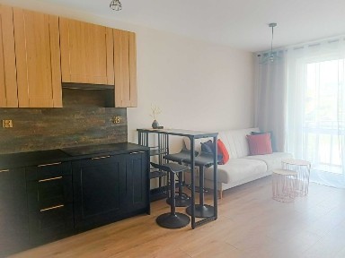 Mieszkanie do wynajęcia z miejscem postojowym