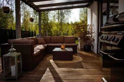 Przytulny dom w okolicach Warszawy, ogrodzona działka i jacuzzi