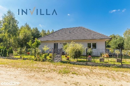 Dom pasywny z basenem w malowniczej lokalizacji