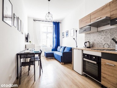 Nowoczesna Kawalerka / Pierwszy Najem