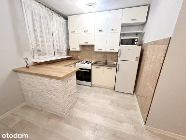 Atrakcyjna kawalerka w pełni umeblowana/parter/Piastowskie