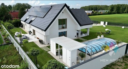 Willa 315 m2 z basenem i widokiem na jezioro