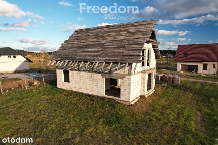 Dom w stanie deweloperskim w Przykopce.