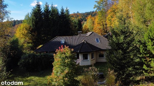 Wyjątkowa posiadłość w Orłowcu koło Lądka-Zdroju.