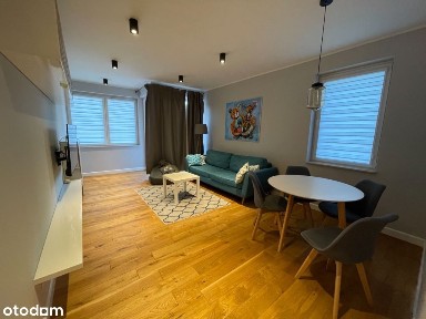 2-pokoje, Psie Pole 54m z 2 miejscami garażowymi