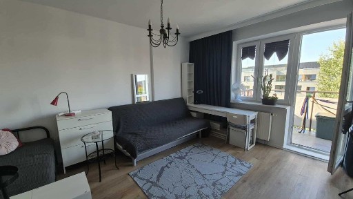 Kawalerka na Kabatach przy metrze dostępna od zaraz