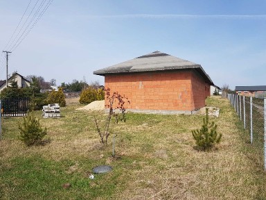 Sprzedam dom + garaż 223m działka 2000m