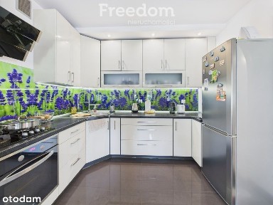 Uroczy dom z widokiem na zamek