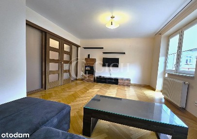 Przestronne mieszkanie w centrum Tarnowa.