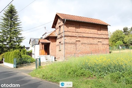 Dom w zabudowie bliźniaczej, działka 9 arów