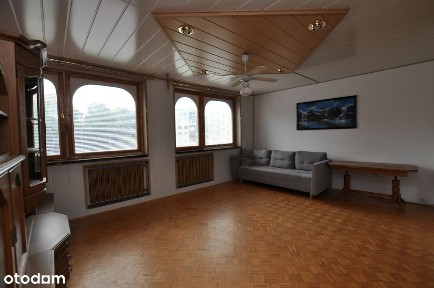 Jelcz Laskowice/3 pokoje/piwnica/spokojna okolica