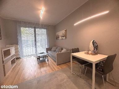 2 pok. z ogródkiem. Ogrody Hallera.