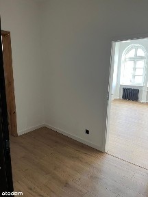 Mieszkanie po remoncie w centrum. Niski czynsz, bez pośredników