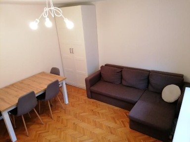 2 pok przy Bojowników Getta,balkon, 1p