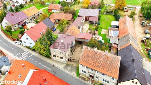 Dom z zabudowaniami w Gaworzycach