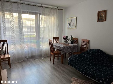 Super kawalerka. Pruszków, osiedle 