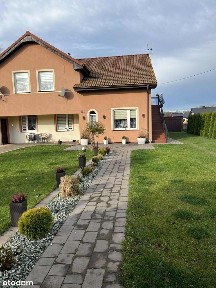 Dom w zabudowie bliźniaczej Żarnowska