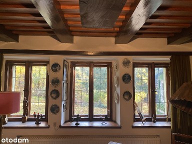 Klimatyczny dom 250m2 z wyjątkowym ogrodem i zalesieniem w Przesiece