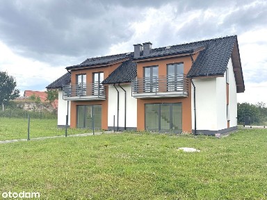 Dom w zabudowie bliźniaczej Krzeszówek