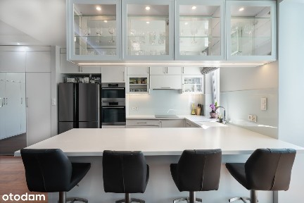 Warszawa, Mokotów, Sobieskiego 104