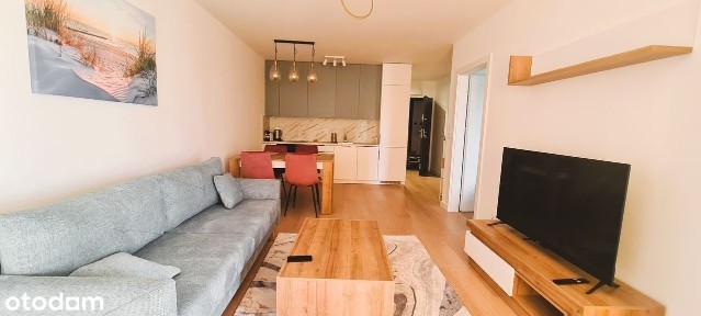 Nowoczesne Nowe 2-pokojowe Mieszkanie z balkonem w Mazowiecka Park