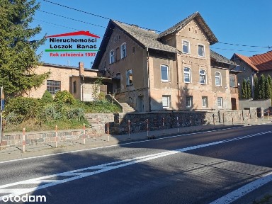 Kamienica + pomieszczenie usługowe