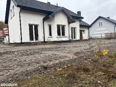 Ostatni dom na osiedlu