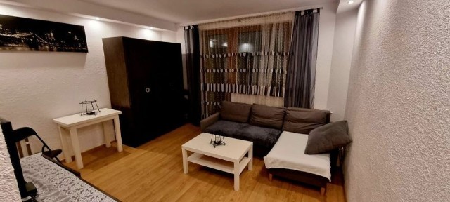 Kawalerka na wynajem Piaiskowa Góra