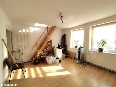 Pół domu-Mieszkanie M4 z dużą działką+zab.gosp. BIAŁA