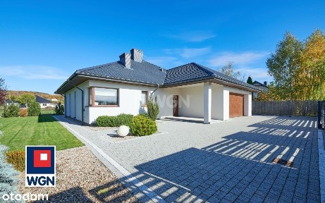 Dom, 225 m², Szewce