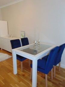 Atrakcyjna kawalerka na deptaku