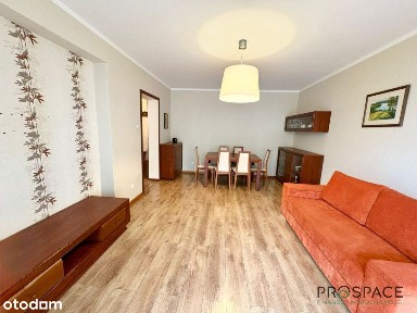 Przestronne mieszkanie z balkonem i windą