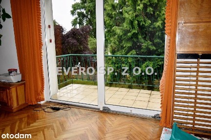 Pół domu, ogród, Zacisze