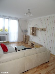 Przestronne 2-pokojowe mieszkanie z piwnicą